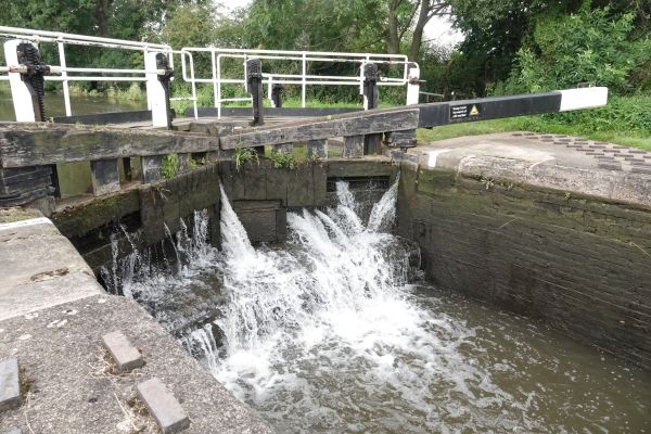 LOCK GATES